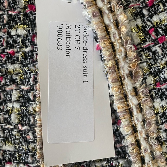 She will light up any room and runway! - Picture 3 of 3